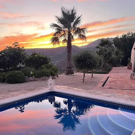 Boutique El Refugio Bed & Breakfast Alcaucín